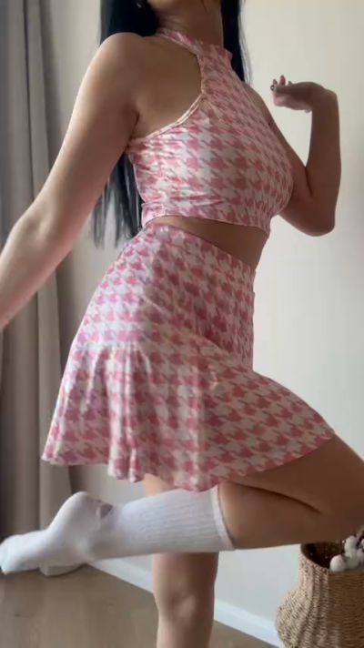 atomicbrunette18
