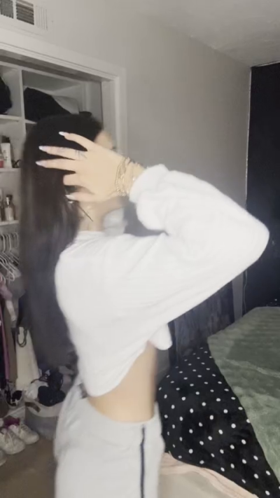 staya-in-highschool