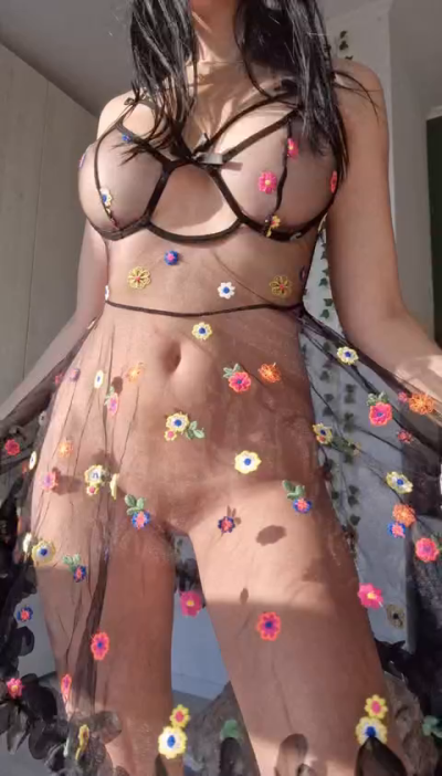 atomicbrunette18