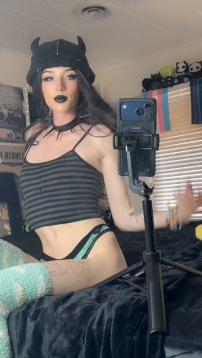 therealfeetiecutie