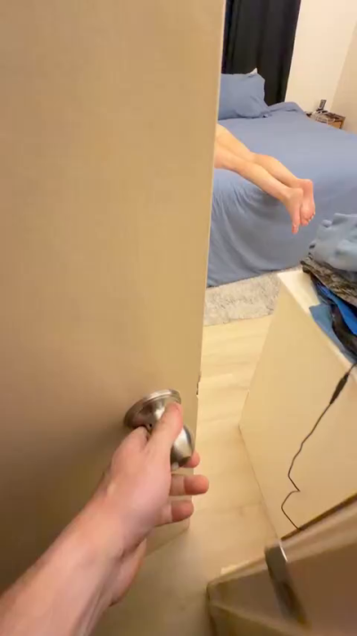 theblondenextdoorof